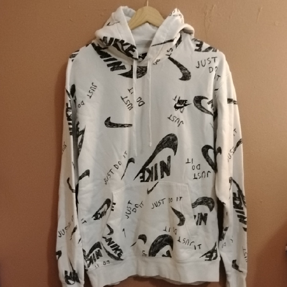 Nike White and Black Graphic Hoodie